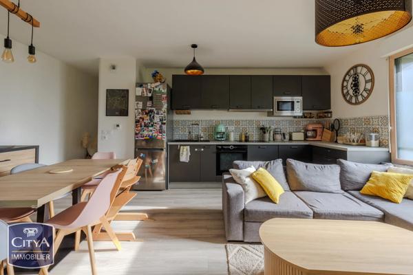 Appartement à vendre 3 pièces 64m² Lyon 8e Arrondissement (69008)