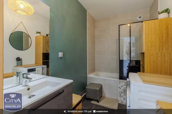 Appartement à vendre 3 pièces 64m² Lyon 8e Arrondissement (69008)