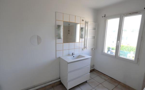 Maison à vendre    4 pièces • 111,88 m2 Ecquevilly