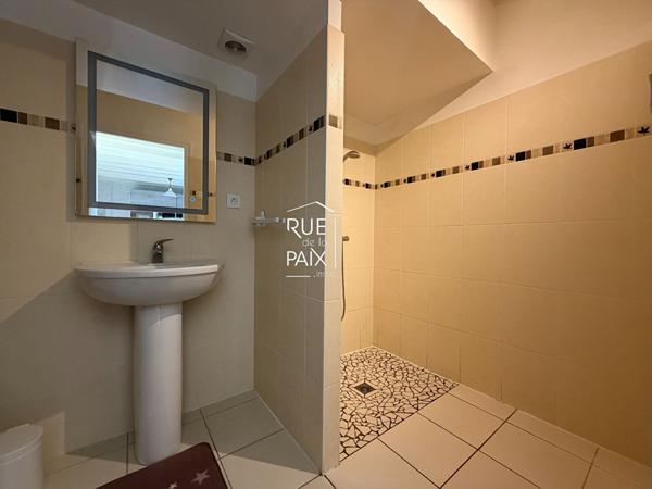 79400 EXIREUIL Très belle propriété - Cadre privilégié - Aux portes de Saint Maixent L'école