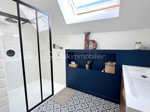 Maison de 240 m²