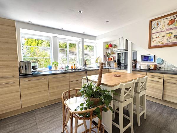 Maison de 240 m²