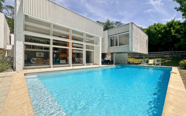 Maison à vendre    7 pièces • 280 m2 Loriol-sur-Drôme