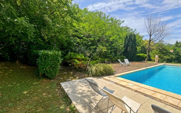 Maison à vendre    7 pièces • 280 m2 Loriol-sur-Drôme