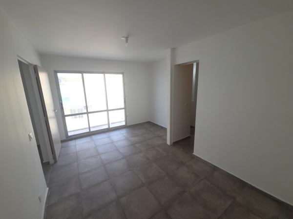 Appartement 2 pièces de 47 m² avec terrasse vue mer à Pointe-à-Pitre