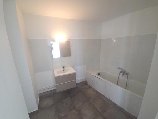 Appartement 2 pièces de 47 m² avec terrasse vue mer à Pointe-à-Pitre
