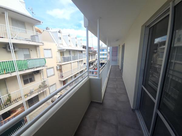 Appartement 2 pièces de 47 m² avec terrasse vue mer à Pointe-à-Pitre