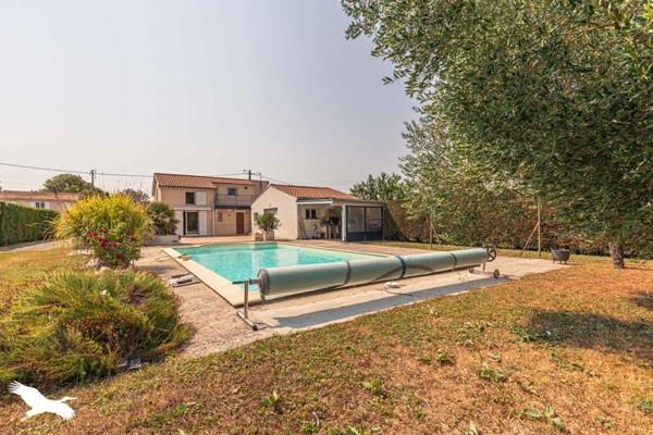 Maison 262 400 € Tonnay-Charente 5 p 130 m² DPE D