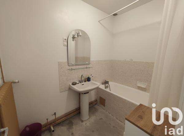 Maison à vendre 9 pièces 350 m² Montmorillon