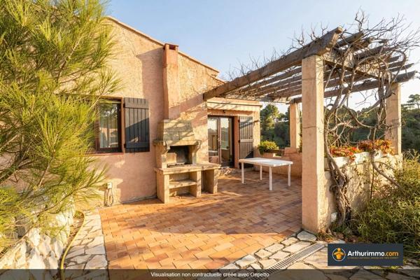 Vente                                                      Villa
                        
                     4 pièces                      130 m2                     à Carros
