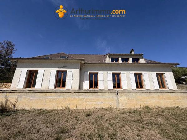 Vente                                                      Maison
                        
                     13 pièces                      400 m2                     à Saint-Jean-d'Aigues-Vives