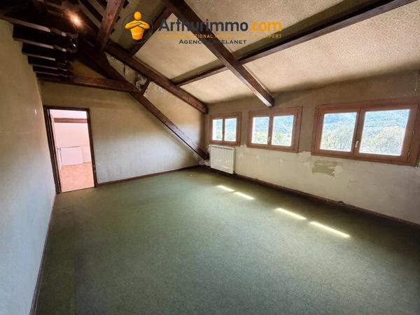 Vente                                                      Maison
                        
                     13 pièces                      400 m2                     à Saint-Jean-d'Aigues-Vives