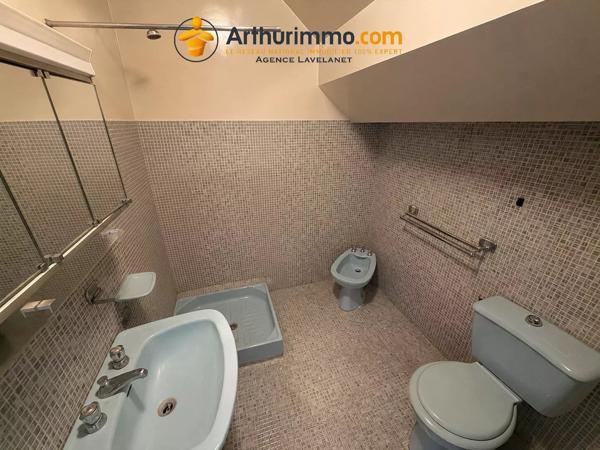 Vente                                                      Maison
                        
                     13 pièces                      400 m2                     à Saint-Jean-d'Aigues-Vives