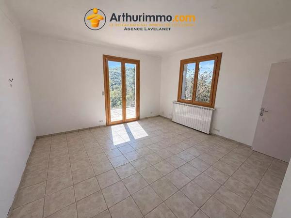 Vente                                                      Maison
                        
                     13 pièces                      400 m2                     à Saint-Jean-d'Aigues-Vives