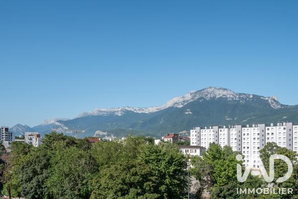 Appartement à vendre 4 pièces 69 m² Grenoble