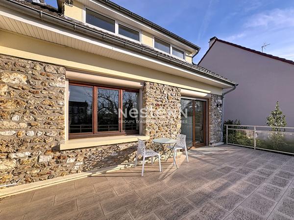 Maison à vendre à Domont avec sous-sol, 125 m² habitables, jardin clos