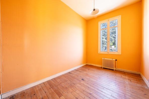 Maison à vendre |  Castillon-la-Bataille |  6 pièces | 178 m²