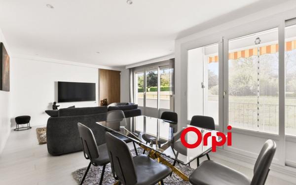 Appartement à vendre    4 pièces • 82,78 m2 Oullins