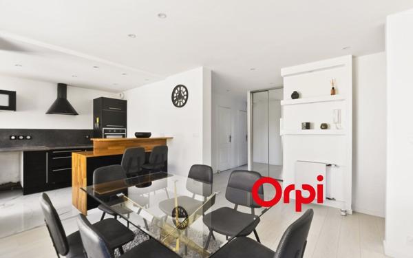 Appartement à vendre    4 pièces • 82,78 m2 Oullins