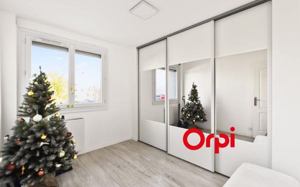 Appartement à vendre    4 pièces • 82,78 m2 Oullins