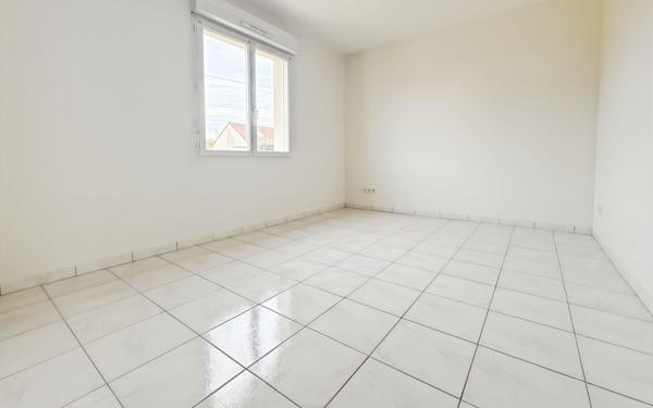 Maison à vendre    5 pièces •  Saint-Laurent-Nouan