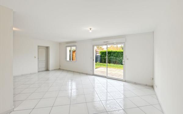 Maison à vendre    5 pièces •  Saint-Laurent-Nouan