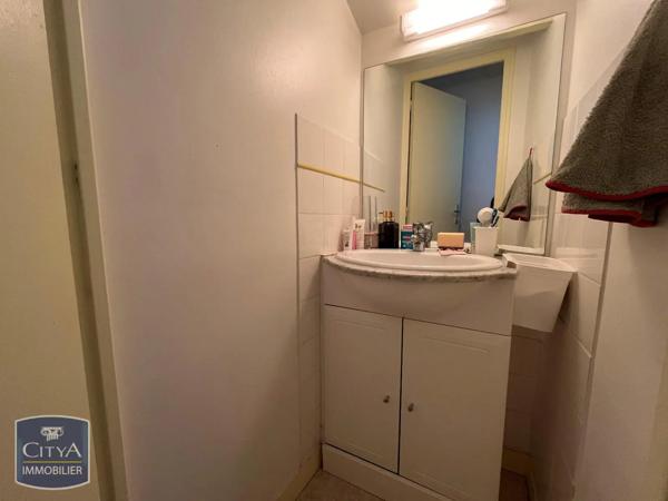 Appartement à louer 3 pièces 44m² Poitiers (86000)