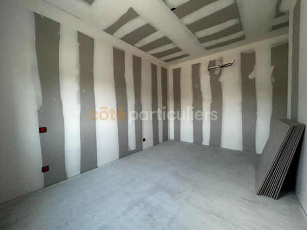 Vente
                Maison101,43 m² - 4 Pièces -
                    ARVERT (17530)