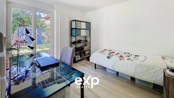 Villa atypique totalement rénovée au calme