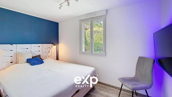 Villa atypique totalement rénovée au calme