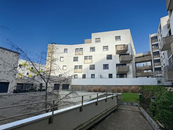 Appartement Carrieres Sous Poissy 3 pièce(s) 53.77 m2