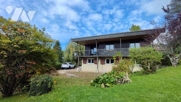 Maison de style à rénover