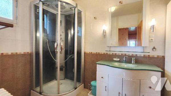 Maison de style à rénover