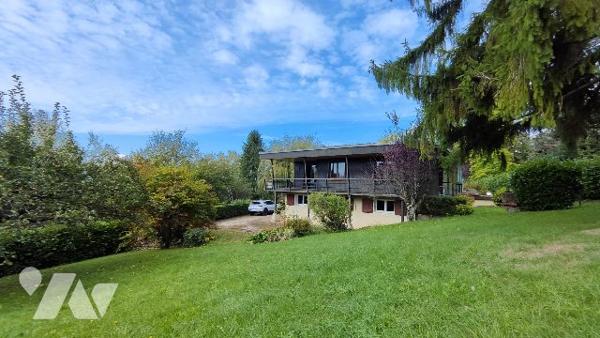 Maison de style à rénover