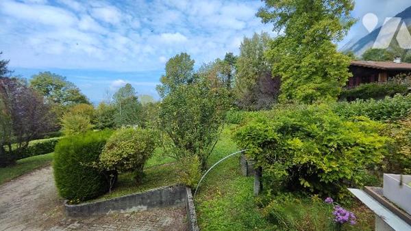 Maison de style à rénover