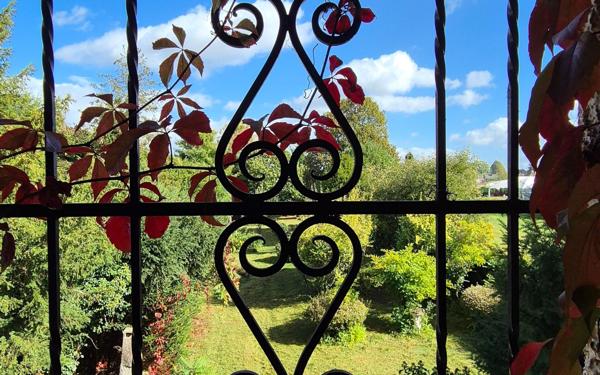 Maison à vendre    2 pièces •  Quincy-Voisins