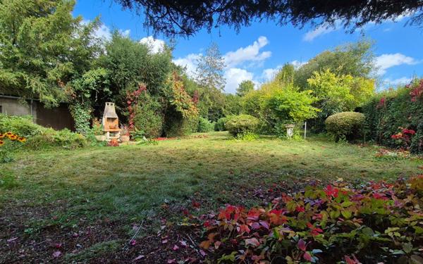 Maison à vendre    2 pièces •  Quincy-Voisins