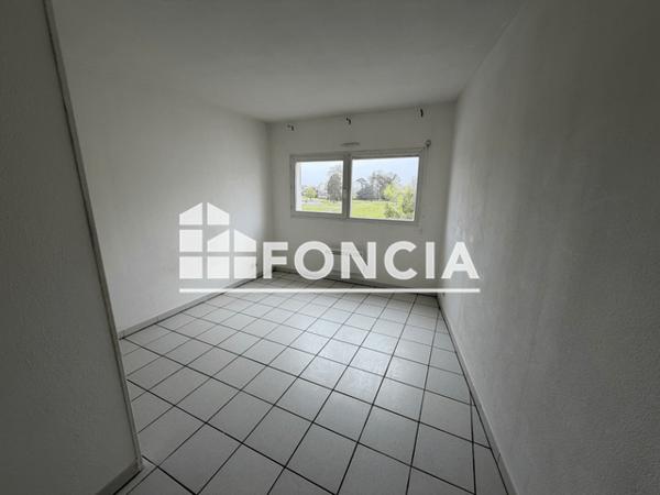 Location Appartement 2 pièces 30.86 m² - 162 COURS GAMBETTA Talence 33400