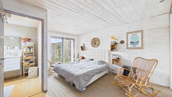 Maison en pierre rénovée 145 m² - 4 chambres