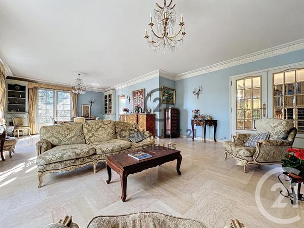 Maison à vendre  13 pièces - 405,41 m2 LE RAINCY - 93