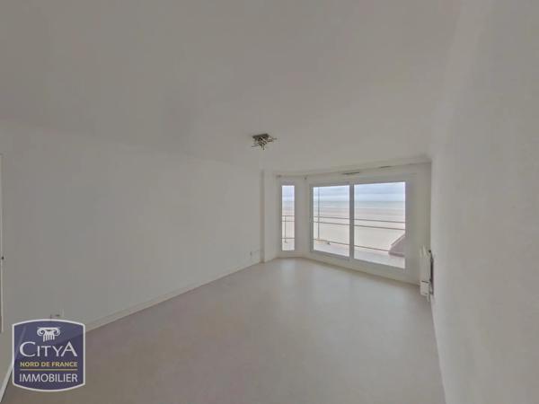 Appartement à louer 2 pièces 40m² Bray-Dunes (59123)