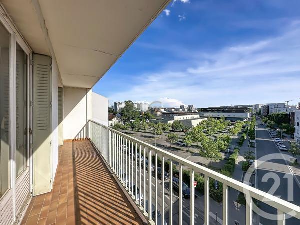 Appartement T3 à vendre  3 pièces - 86 m 2   LYON  - 69008