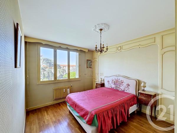 Appartement T3 à vendre  3 pièces - 86 m 2   LYON  - 69008