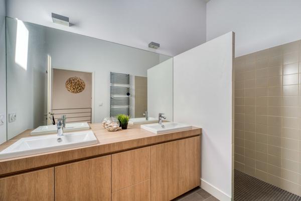 Île de Ré - Élégante Villa avec Piscine et Chai à Rénover à La Flotte