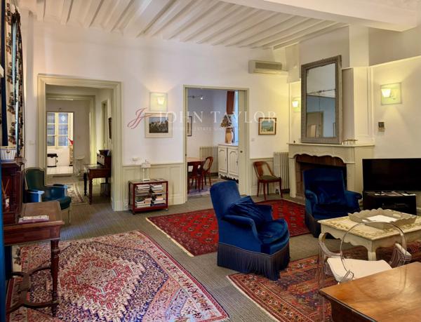 Appartement bourgeois d'exception - Vue imprenable sur le Palais des Papes