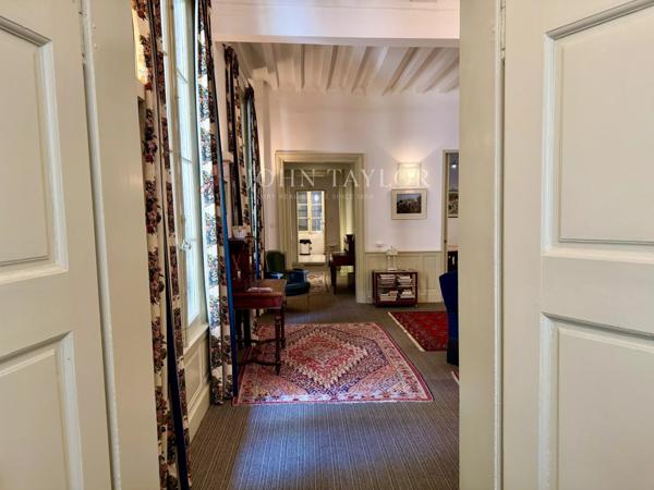 Appartement bourgeois d'exception - Vue imprenable sur le Palais des Papes