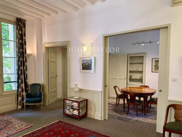 Appartement bourgeois d'exception - Vue imprenable sur le Palais des Papes