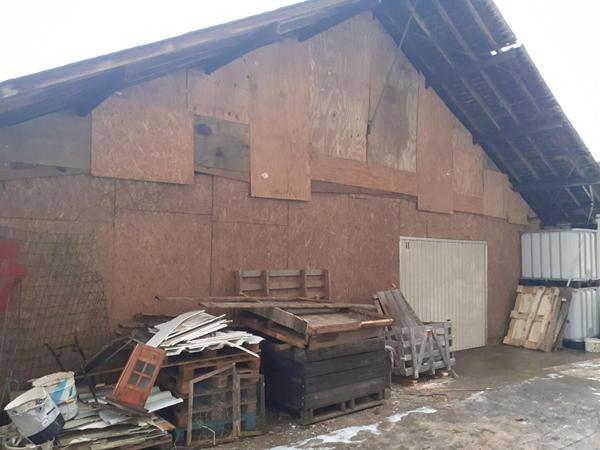 Parking / box Bauge En Anjou 343 m2