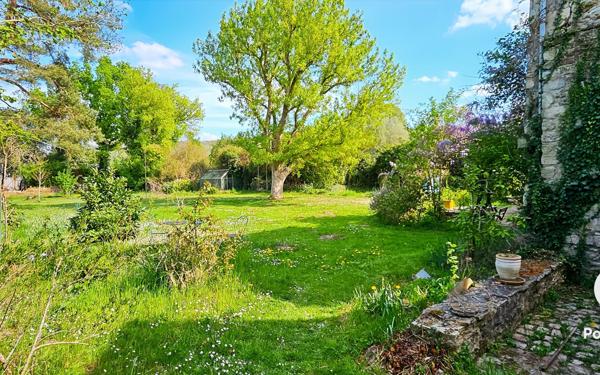 Maison à vendre    6 pièces •  Pontpoint