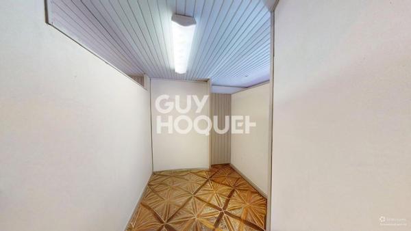 À VENDRE, MURS COMMERCIAUX, EMPLACEMENT STRATÉGIQUE À LATOUR BAS ELNE